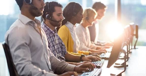 Why You Need a Customer Service Assistant